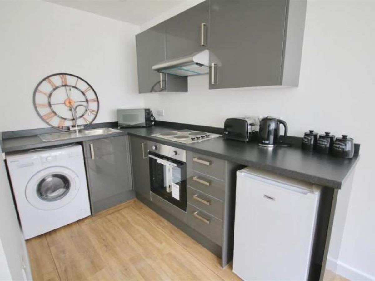 Picture of Apartment For Rent in Portsmouth, Hampshire, United Kingdom