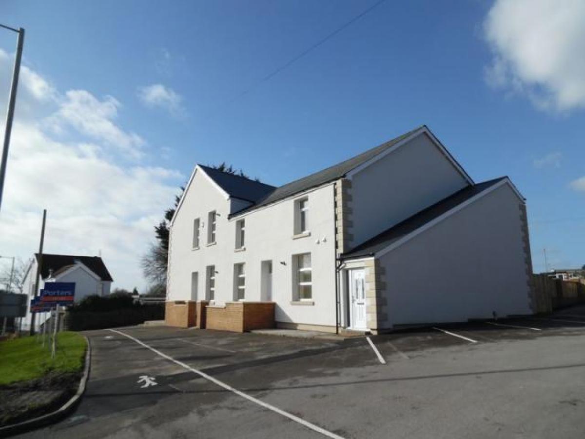 Picture of Apartment For Rent in Bridgend, West Lothian, United Kingdom