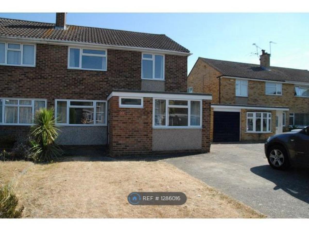 Picture of Home For Rent in Egham, Surrey, United Kingdom