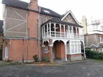 Apartment For Rent in Surbiton, United Kingdom