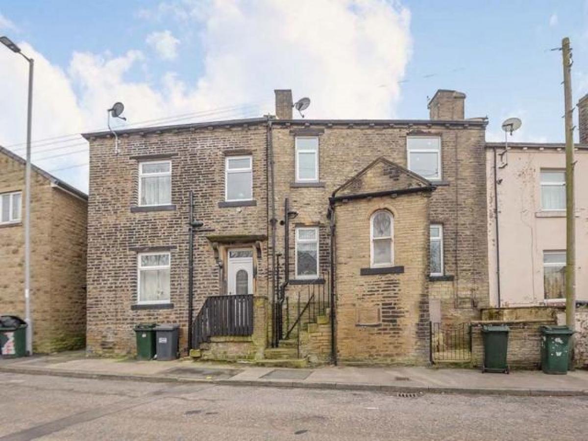 Picture of Home For Rent in Bradford, West Yorkshire, United Kingdom