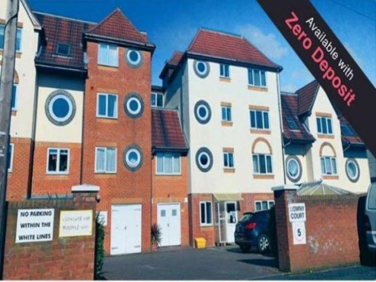 Picture of Apartment For Rent in Poole, Dorset, United Kingdom