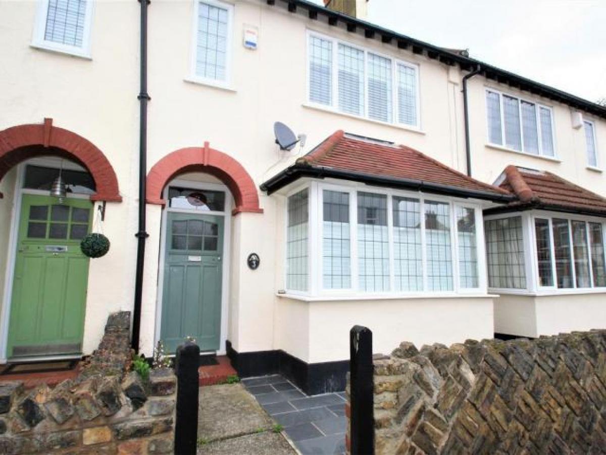 Picture of Apartment For Rent in Westcliff on Sea, Essex, United Kingdom