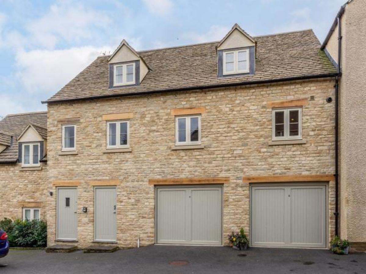 Picture of Apartment For Rent in Tetbury, Gloucestershire, United Kingdom