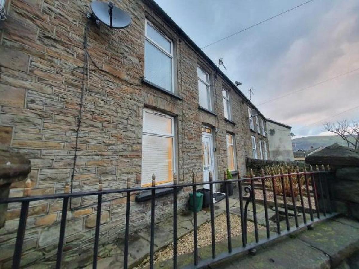 Picture of Home For Rent in Porth, Mid Glamorgan, United Kingdom