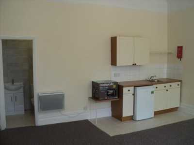 Apartment For Rent in Hove, United Kingdom