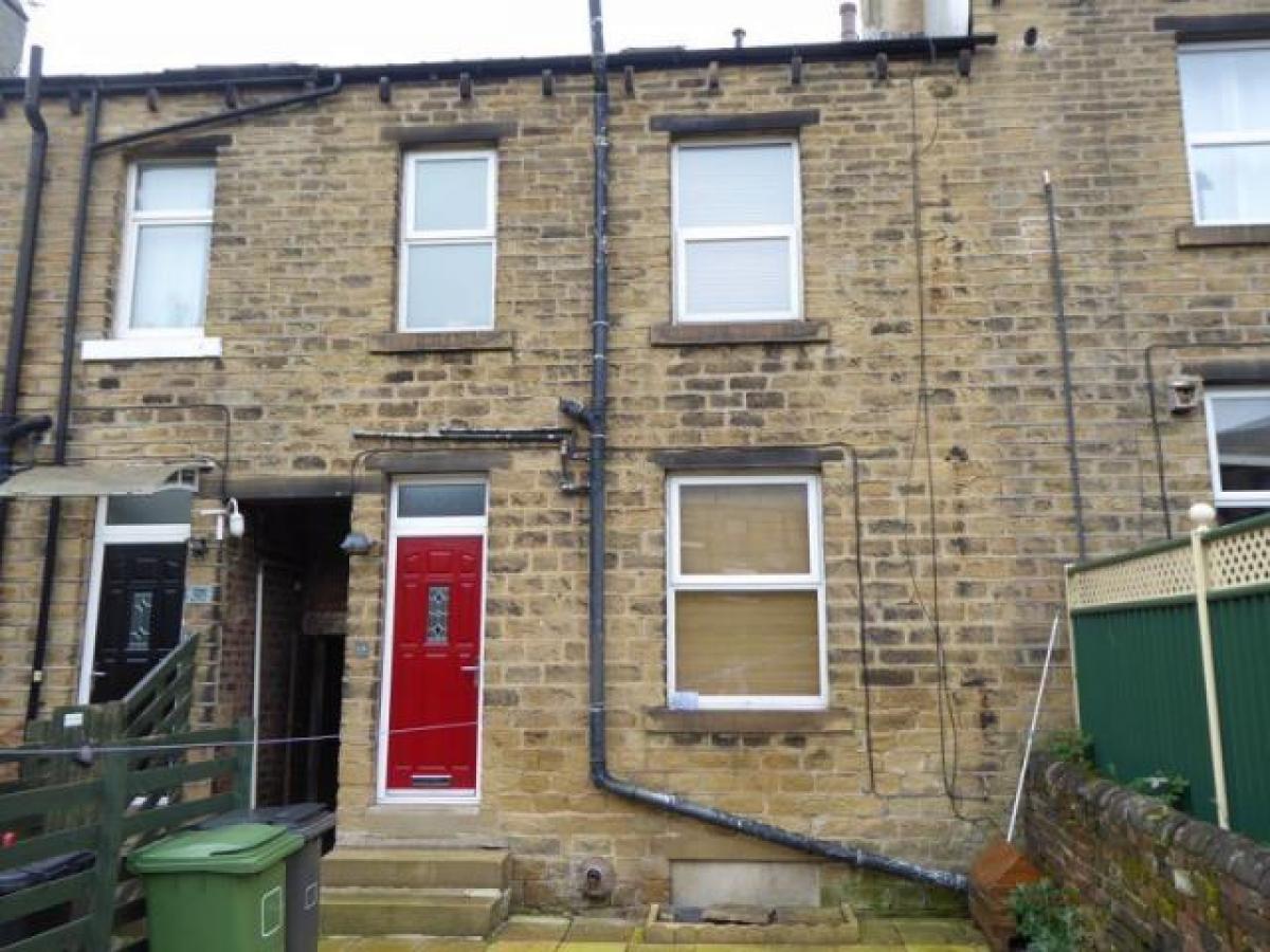 Picture of Home For Rent in Huddersfield, West Yorkshire, United Kingdom