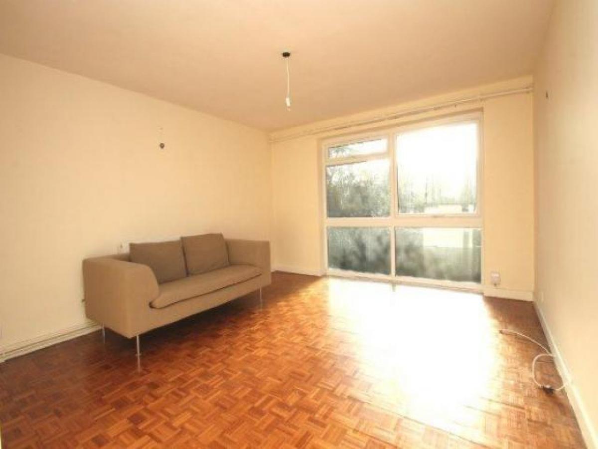 Picture of Apartment For Rent in Beckenham, Greater London, United Kingdom