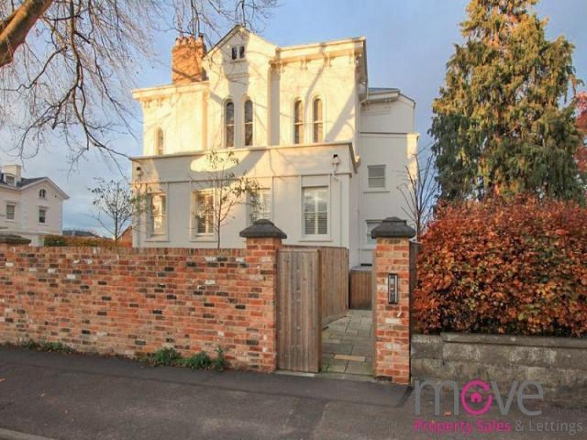 Picture of Apartment For Rent in Cheltenham, Gloucestershire, United Kingdom
