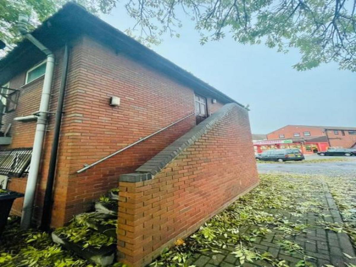 Picture of Apartment For Rent in Dudley, West Midlands, United Kingdom