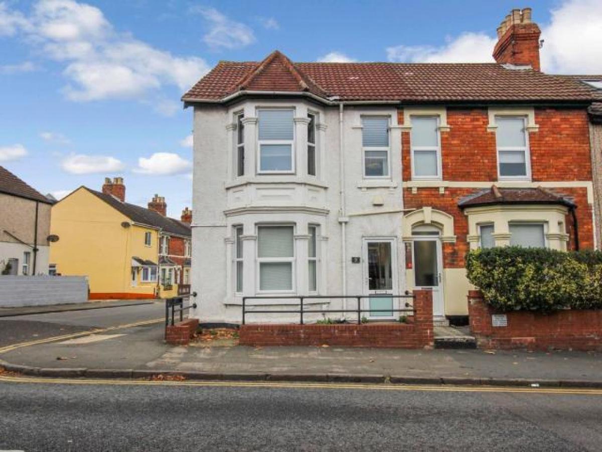 Picture of Apartment For Rent in Swindon, Wiltshire, United Kingdom