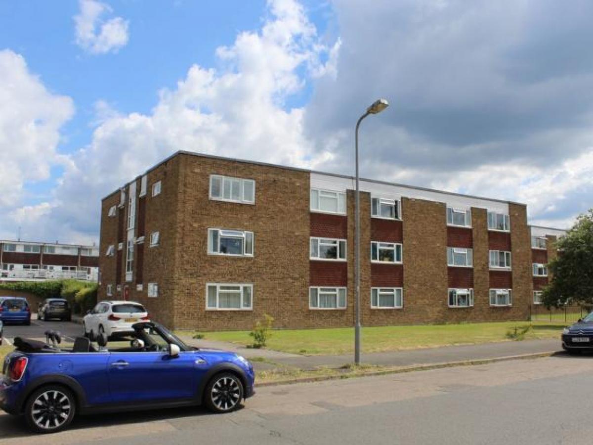 Picture of Apartment For Rent in Aylesbury, Buckinghamshire, United Kingdom