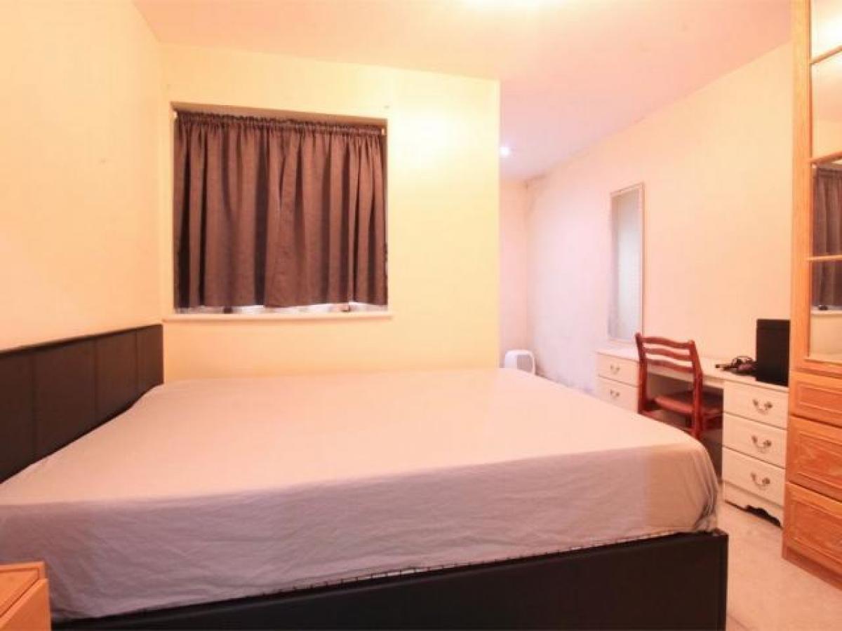 Picture of Home For Rent in Harrow, Greater London, United Kingdom