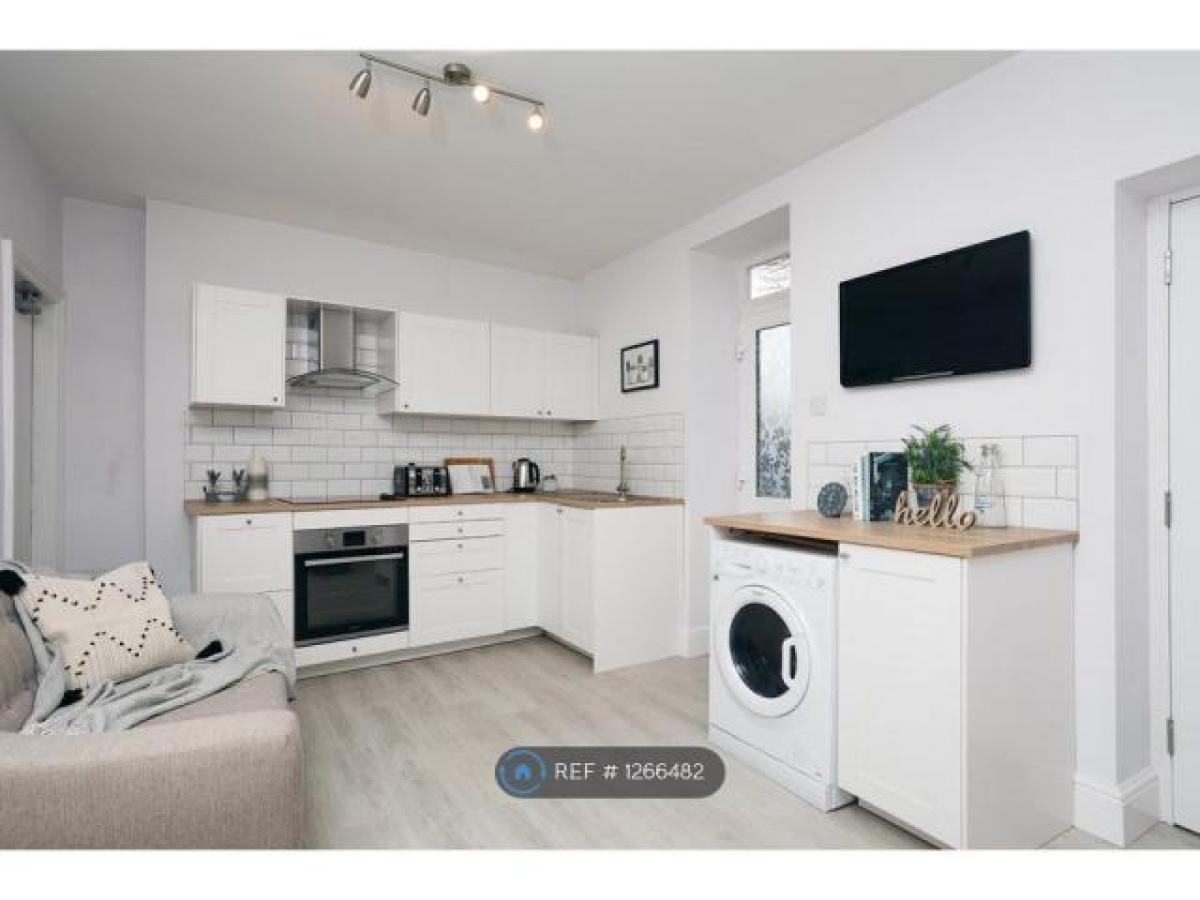 Picture of Apartment For Rent in Buxton, Derbyshire, United Kingdom