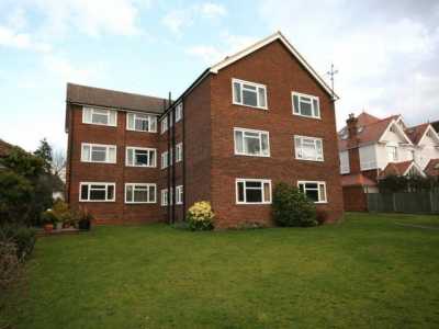 Apartment For Rent in Surbiton, United Kingdom