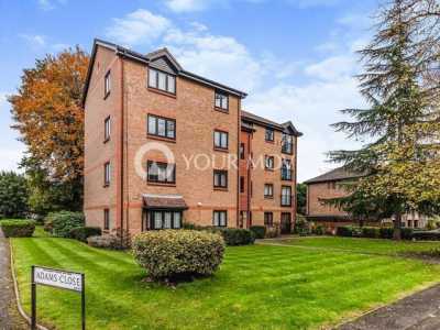 Apartment For Rent in Surbiton, United Kingdom