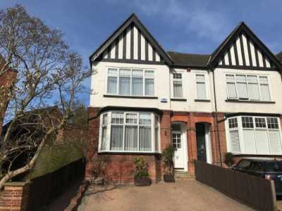 Apartment For Rent in 