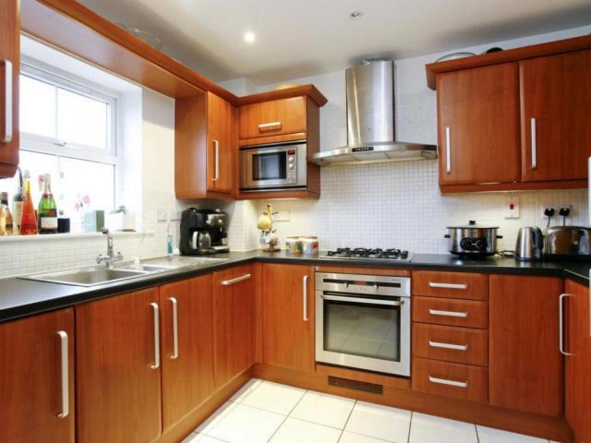 Picture of Apartment For Rent in Kingston upon Thames, Greater London, United Kingdom