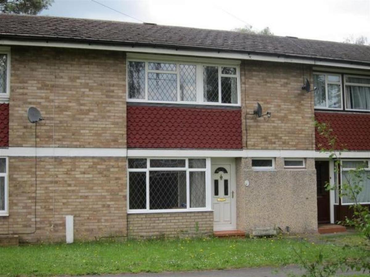 Picture of Home For Rent in Egham, Surrey, United Kingdom