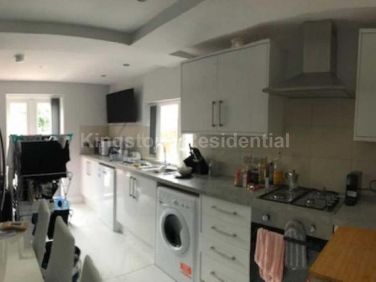 Picture of Home For Rent in Cardiff, South Glamorgan, United Kingdom