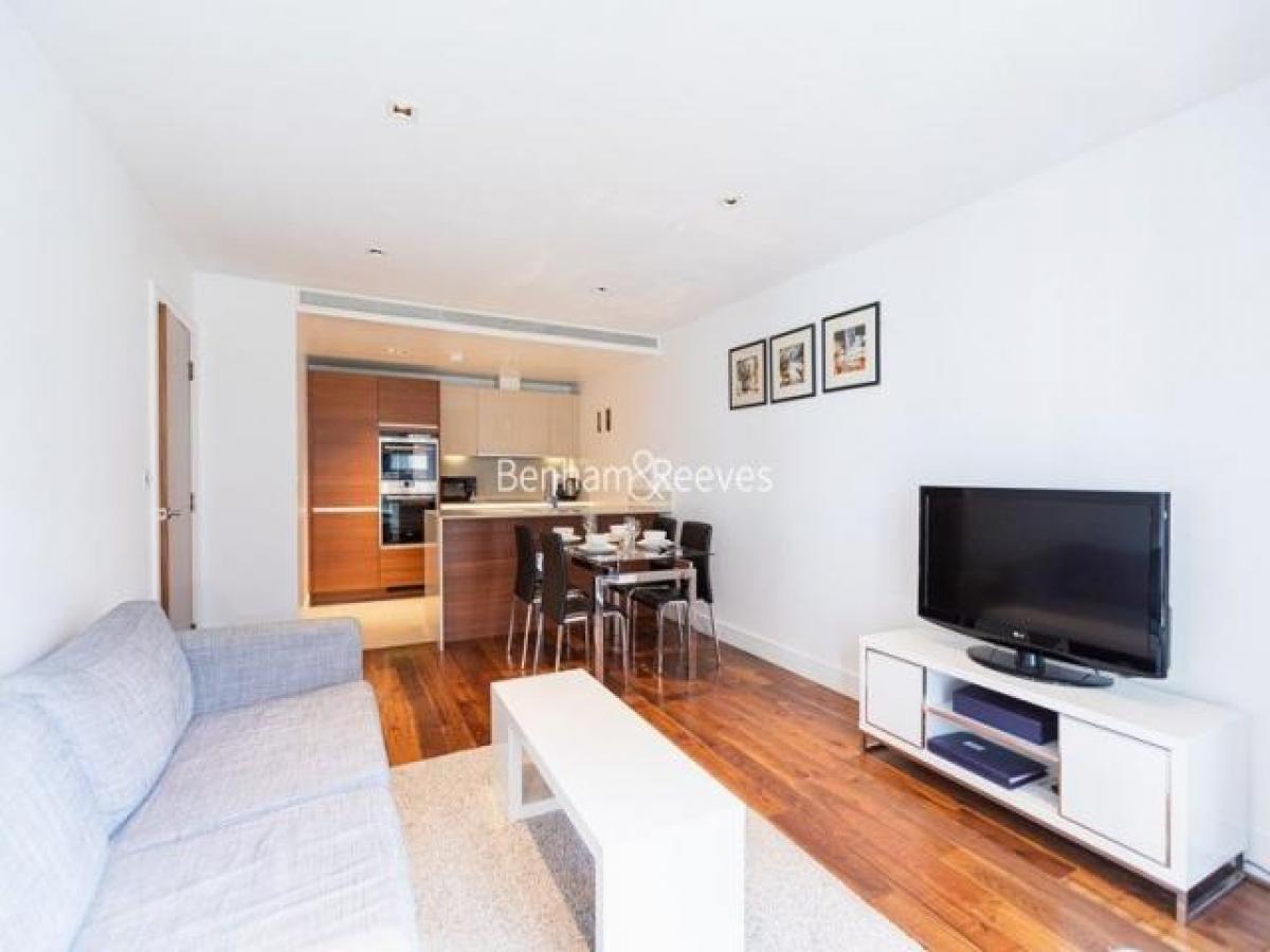 Picture of Apartment For Rent in Brentford, Greater London, United Kingdom