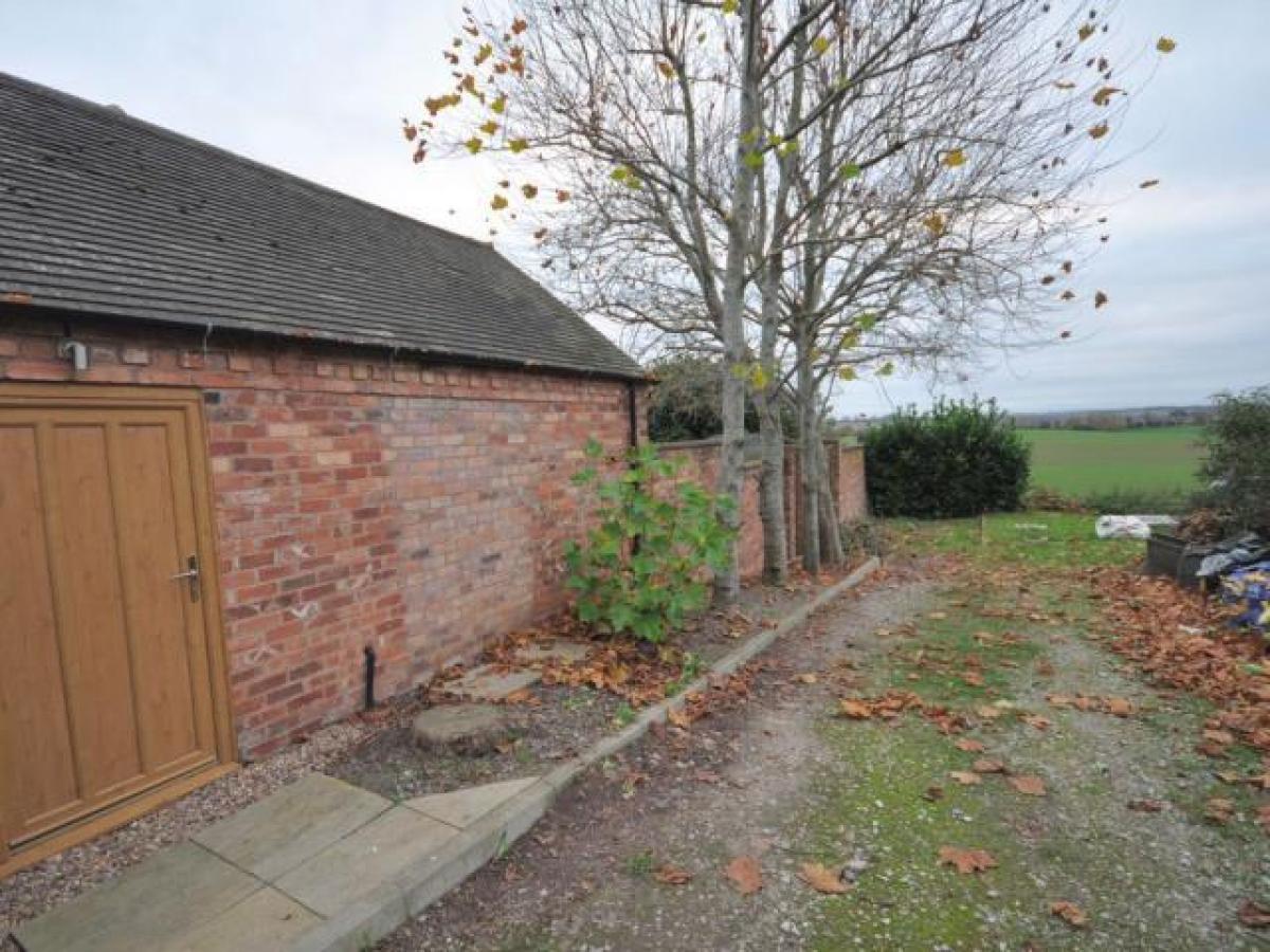 Picture of Bungalow For Rent in Swadlincote, Derbyshire, United Kingdom