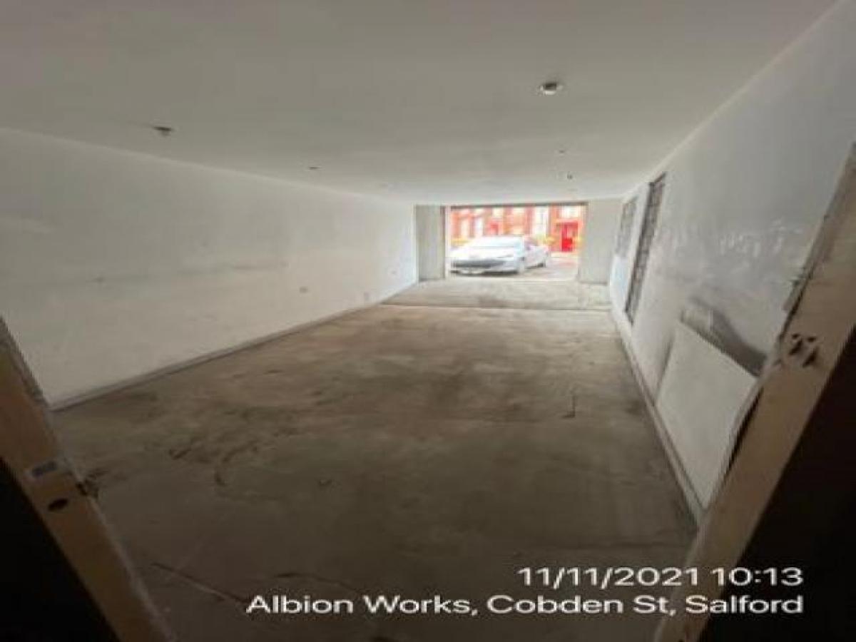 Picture of Retail For Rent in Salford, Greater Manchester, United Kingdom