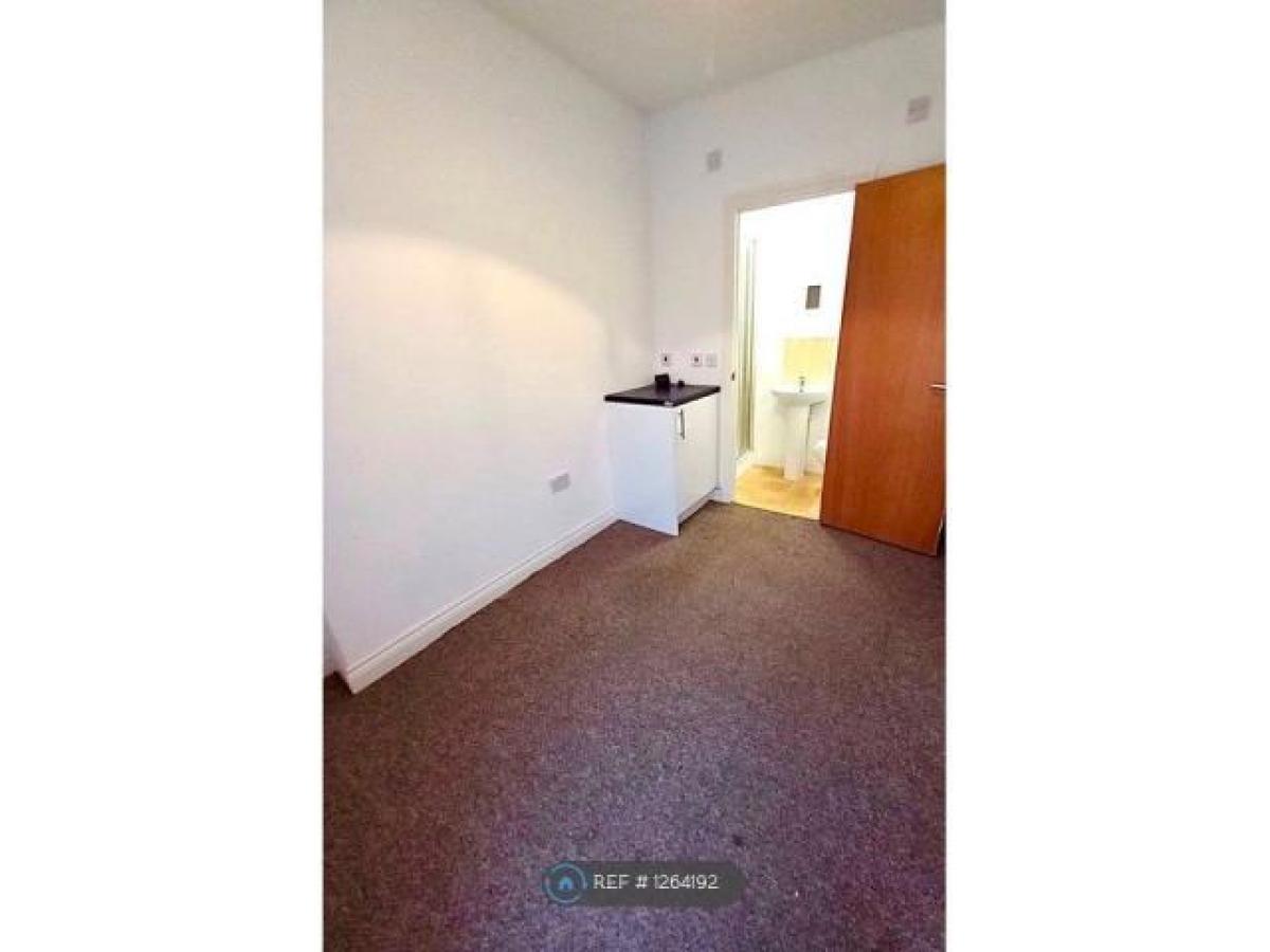 Picture of Apartment For Rent in Port Talbot, West Glamorgan, United Kingdom