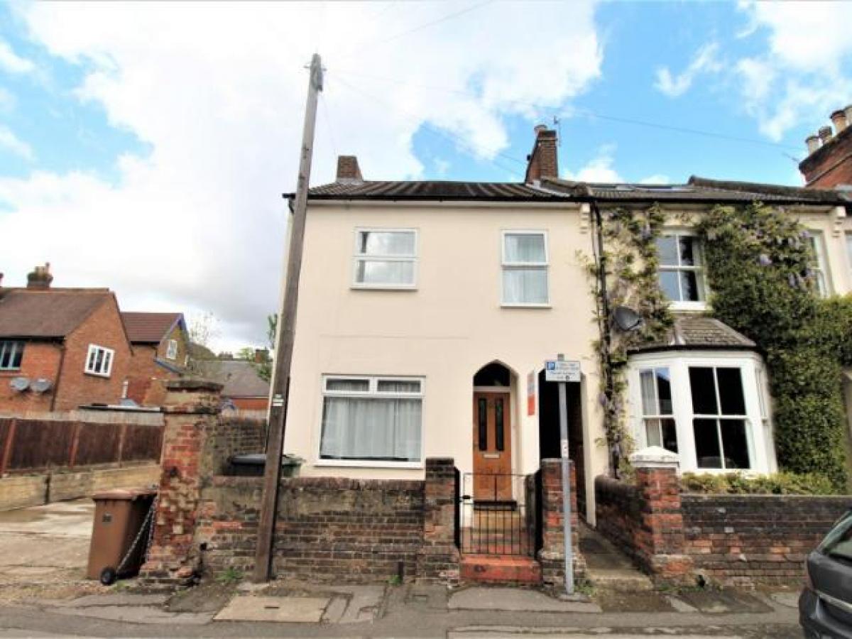 Picture of Home For Rent in Guildford, Surrey, United Kingdom