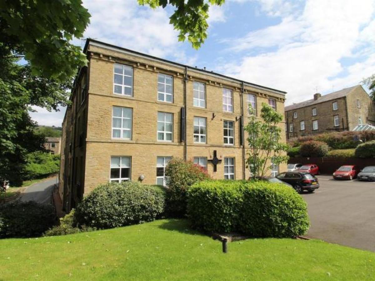 Picture of Apartment For Rent in Sowerby Bridge, West Yorkshire, United Kingdom