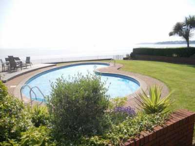 Bungalow For Rent in Penarth, United Kingdom