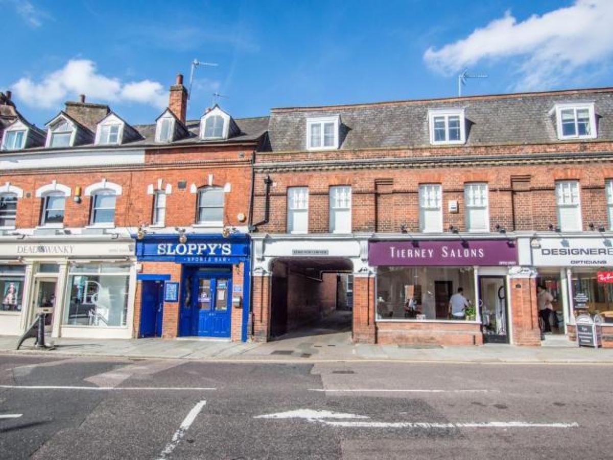 Picture of Apartment For Rent in Hertford, Hertfordshire, United Kingdom