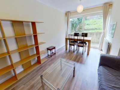 Home For Rent in Guildford, United Kingdom