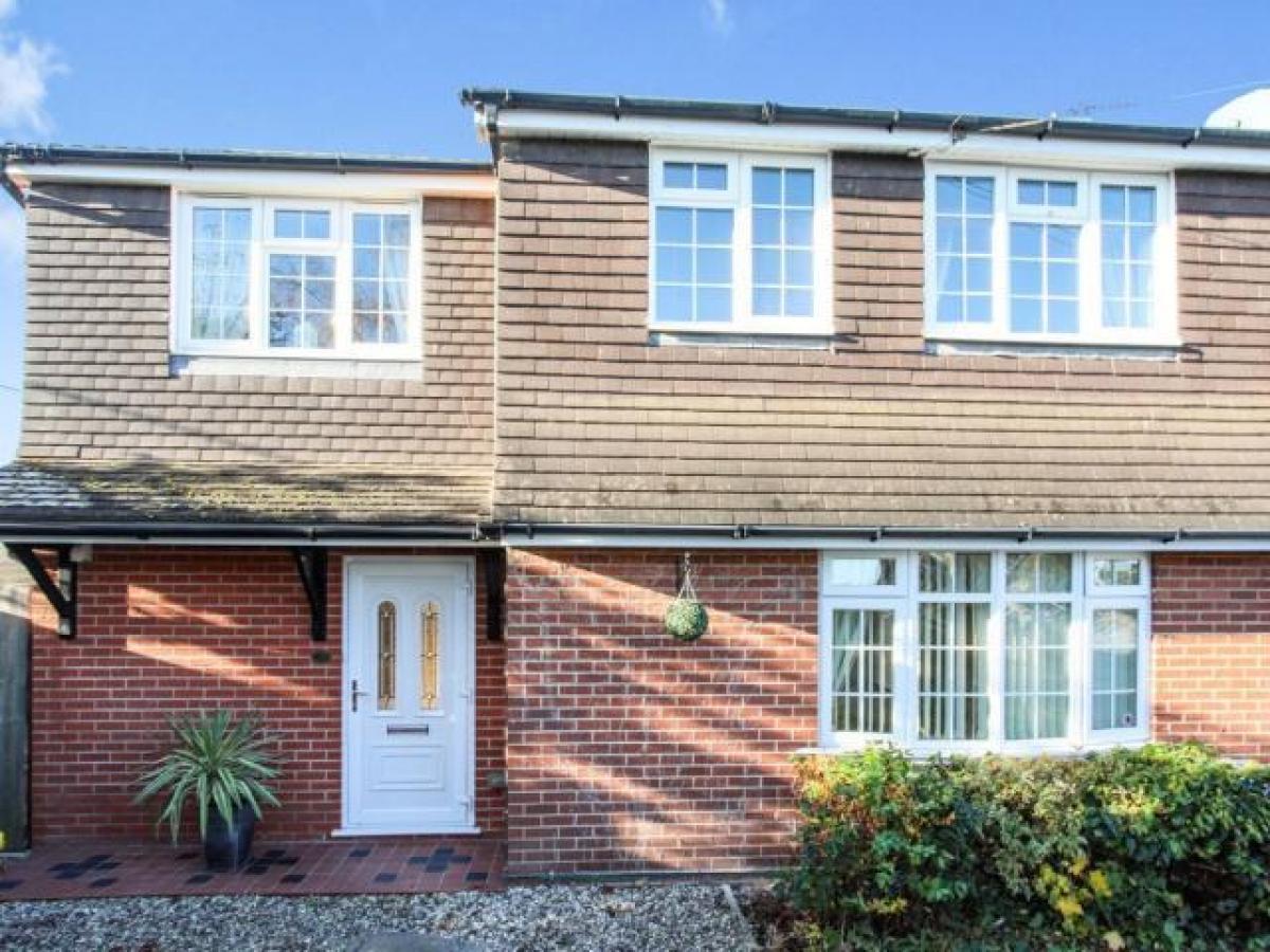 Picture of Home For Rent in Crewe, Cheshire, United Kingdom