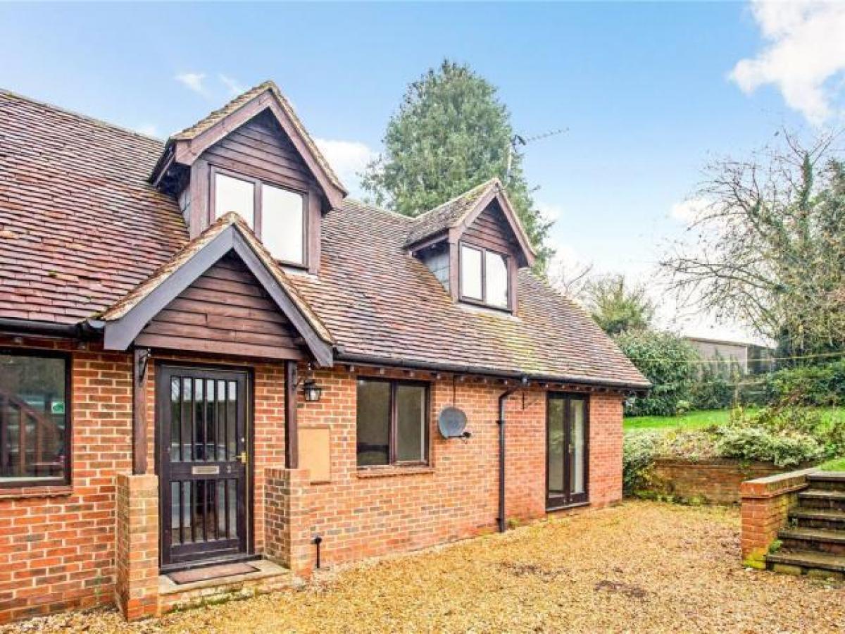 Picture of Home For Rent in Romsey, Hampshire, United Kingdom
