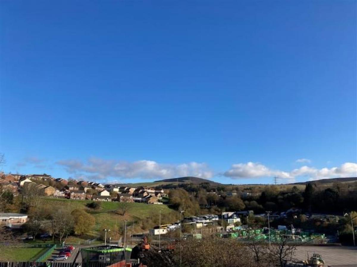 Picture of Home For Rent in Merthyr Tydfil, Mid Glamorgan, United Kingdom