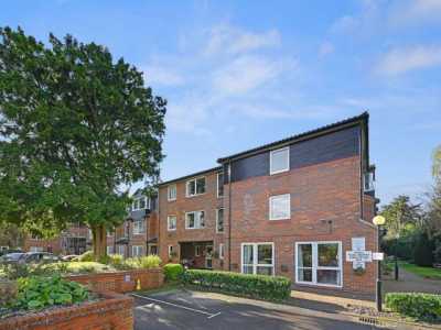 Apartment For Rent in Bushey, United Kingdom