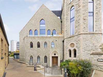 Apartment For Rent in Brentford, United Kingdom