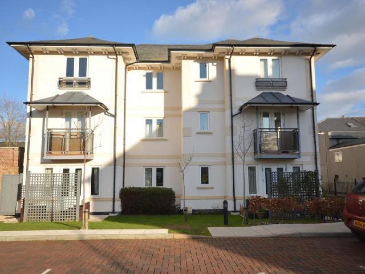 Picture of Apartment For Rent in Lymington, Hampshire, United Kingdom