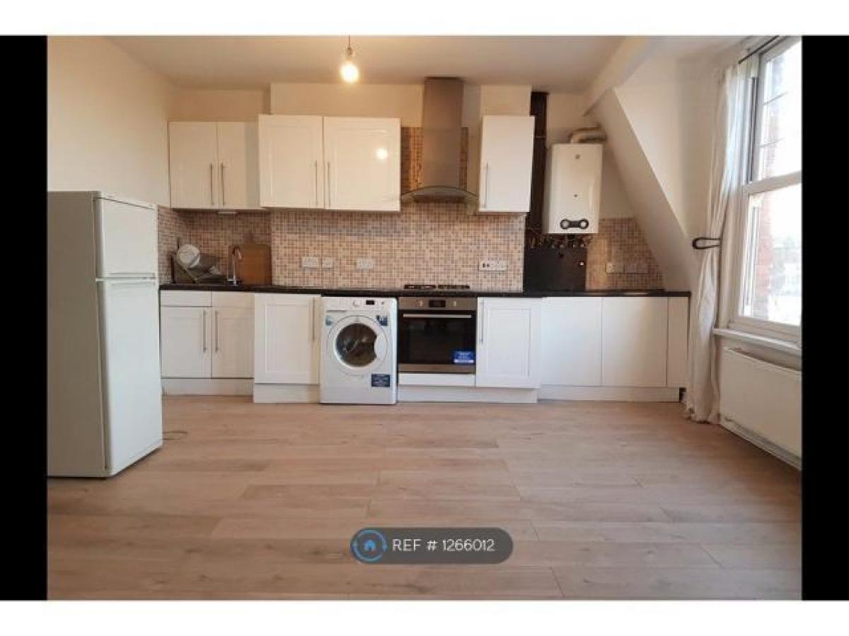 Picture of Apartment For Rent in Twickenham, Greater London, United Kingdom