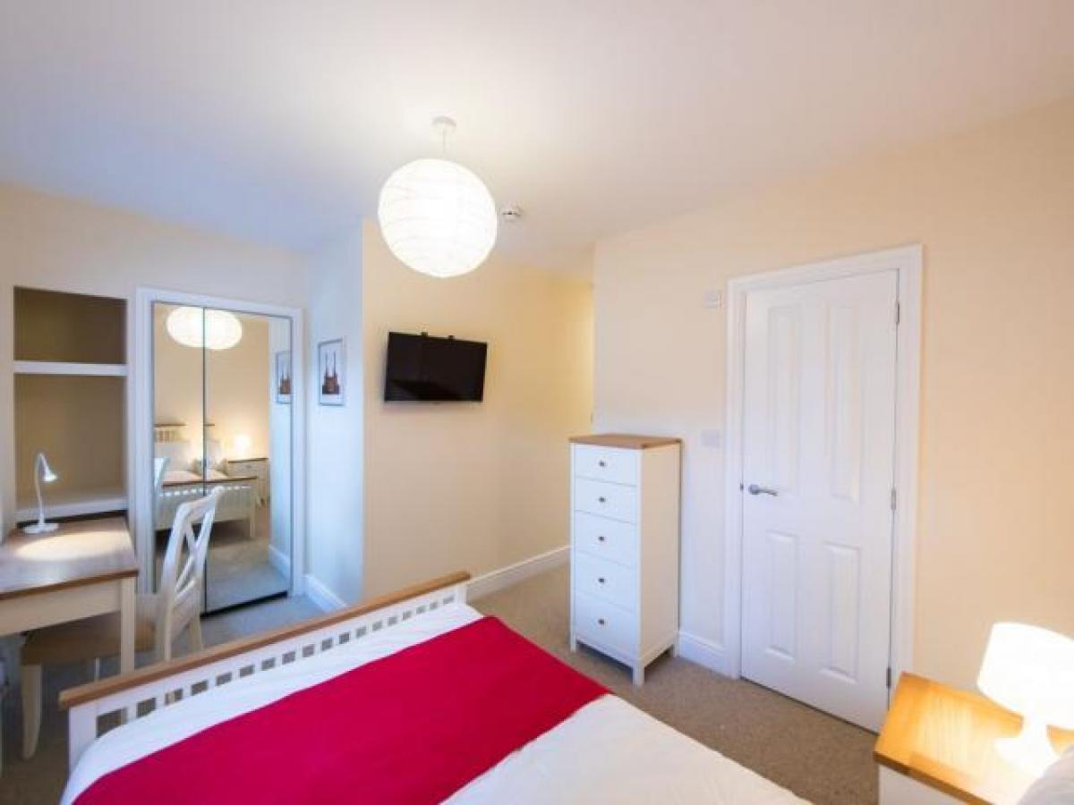 Picture of Apartment For Rent in Reading, Berkshire, United Kingdom
