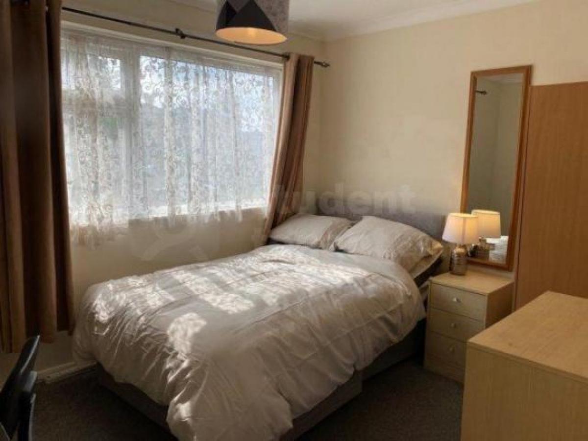 Picture of Apartment For Rent in Canterbury, Kent, United Kingdom