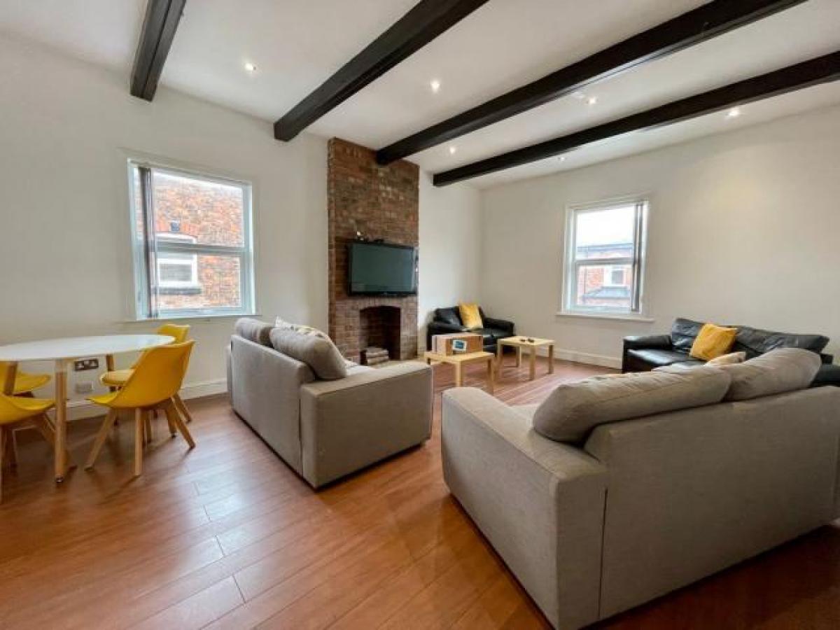 Picture of Apartment For Rent in Ormskirk, Lancashire, United Kingdom