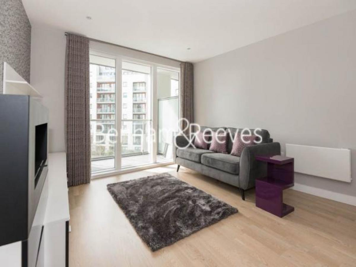 Picture of Apartment For Rent in Brentford, Greater London, United Kingdom