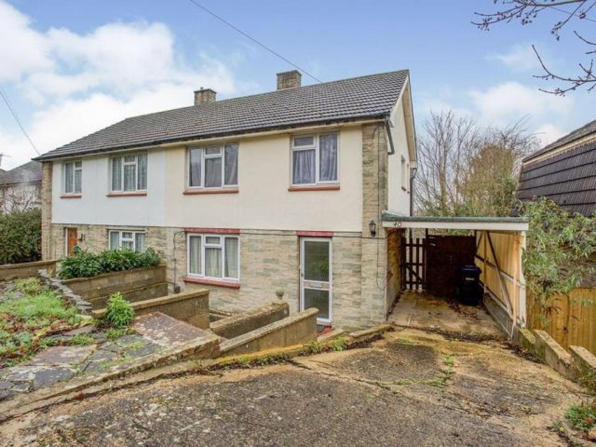 Picture of Home For Rent in Egham, Surrey, United Kingdom