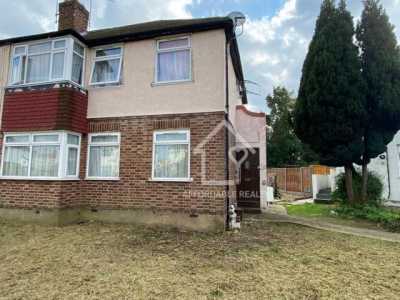 Apartment For Rent in Enfield, United Kingdom
