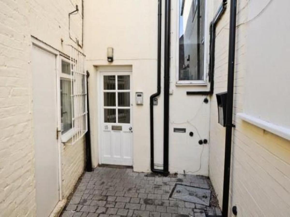 Picture of Apartment For Rent in Worcester, Worcestershire, United Kingdom