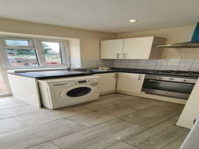 Apartment For Rent in Ilford, United Kingdom