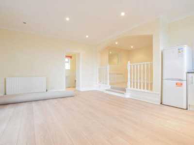 Apartment For Rent in Hoddesdon, United Kingdom