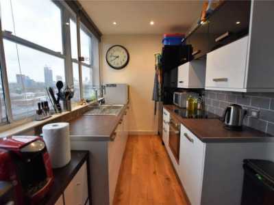 Apartment For Rent in Croydon, United Kingdom